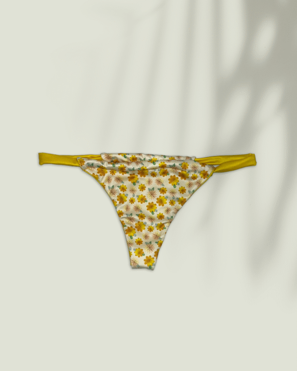 AMARILLO-FLOREAL-TRASERO