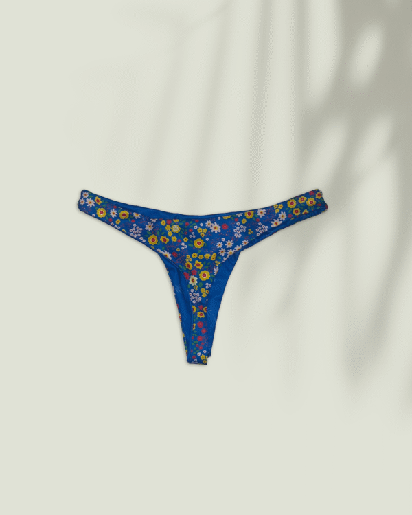 ZAFIRA-AZUL-REY-TRASERO